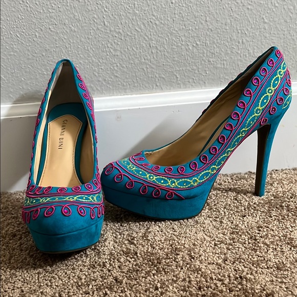 Gianni Bini Shoes - Gianni Bini Blue and Pink Women's Heels